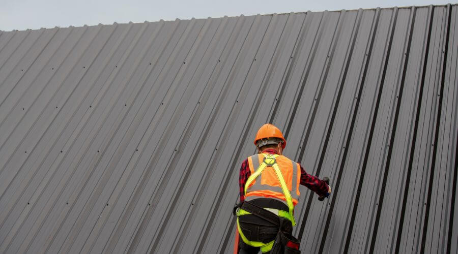Professional residential roofers in Quincy, MI
